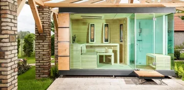 Kombinovaná exteriérová sauna so sprchou